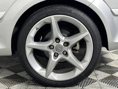 2009-Opel-Astra-GTC-20-Turbo-Sport_5