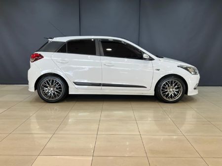 2017-Hyundai-i20-14-N-Series_1