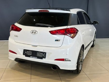 2017-Hyundai-i20-14-N-Series_3
