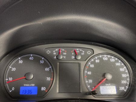 2006-Volkswagen-Polo-Classic-16-Trendline_2
