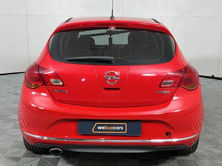 2014-Opel-Astra-14T-Essentia-5-dr_10