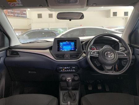 2026-Toyota-Starlet-15-XS_10