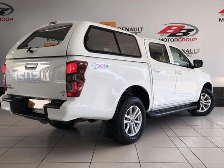 2023-Isuzu-D-Max-19-DDI-LS-4x4-Auto-Double-Cab_3