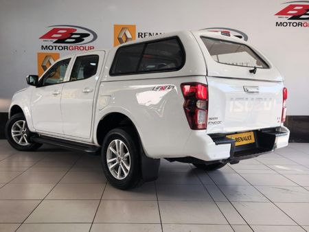 2023-Isuzu-D-Max-19-DDI-LS-4x4-Auto-Double-Cab_5