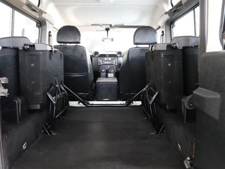 2008-Land-Rover-Defender-90-Puma-Station-Wagon_5