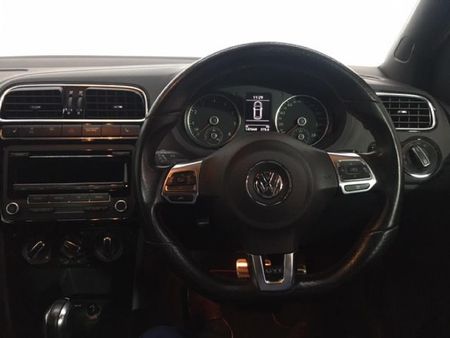 2014-Volkswagen-Polo-GTI-14-TSI-Auto_6