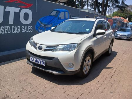 2014-Toyota-RAV4-22-D-GX-4WD_0