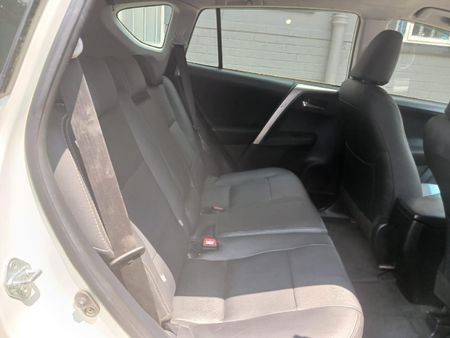 2014-Toyota-RAV4-22-D-GX-4WD_10