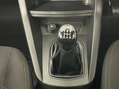 2021-Ford-Figo-Freestyle-15Ti-VCT-Trend-5-dr_10
