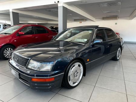 1995-Lexus-LS-400_2