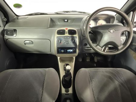 2006-TATA-Indica-14-LE_1