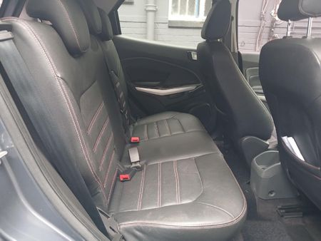 2015-Ford-EcoSport-15-TDCi-Ambiente_11