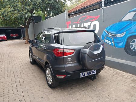 2015-Ford-EcoSport-15-TDCi-Ambiente_4