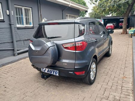 2015-Ford-EcoSport-15-TDCi-Ambiente_5