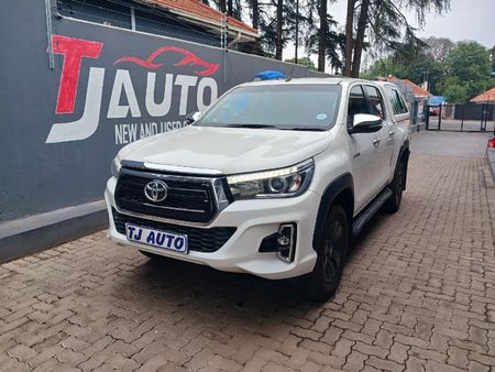 2017-Toyota-Hilux-28-GD-6-Raised-Body-Raider-Double-Cab-Auto_3