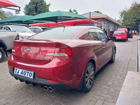 2012-Kia-Cerato-20_5