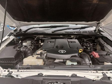 2018-Toyota-Hilux-24-GD-6-Raised-Body-SRX-Single-Cab_11