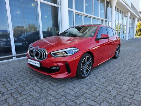 2020-BMW-1-Series-118i-M-Sport_0