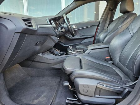 2020-BMW-1-Series-118i-M-Sport_3