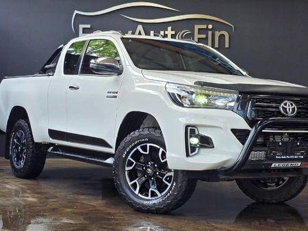2020-Toyota-Hilux-28-GD-6-Raised-Body-Raider-4x4-Auto-Extended-Cab_2