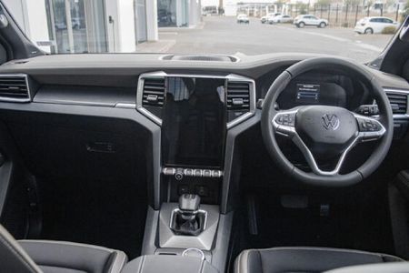 2025-Volkswagen-Amarok-30-TDI-V6-184kW-4Motion-Aventura-Auto-Double-Cab_10