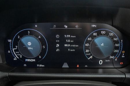 2025-Volkswagen-Amarok-30-TDI-V6-184kW-4Motion-Aventura-Auto-Double-Cab_12