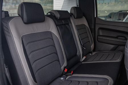 2025-Volkswagen-Amarok-30-TDI-V6-184kW-4Motion-Aventura-Auto-Double-Cab_14