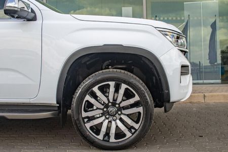 2025-Volkswagen-Amarok-30-TDI-V6-184kW-4Motion-Aventura-Auto-Double-Cab_15