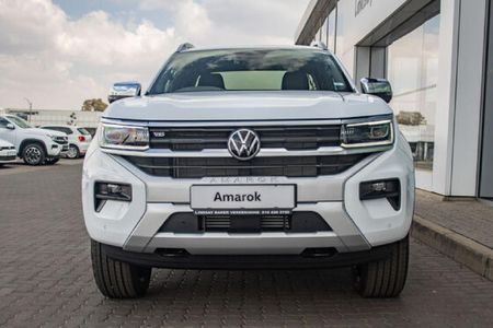 2025-Volkswagen-Amarok-30-TDI-V6-184kW-4Motion-Aventura-Auto-Double-Cab_1