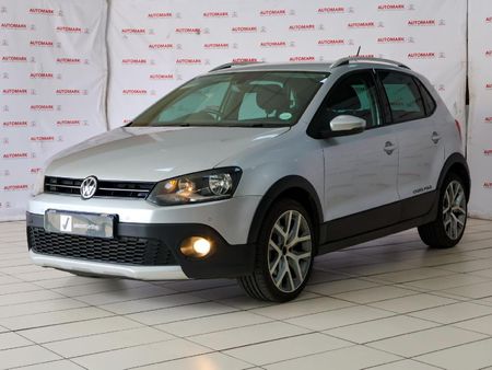 2015-Volkswagen-Polo-Cross-12-TSI_1