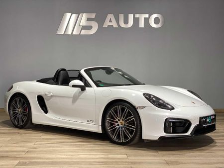 2016-Porsche-Boxster-GTS-Auto_0