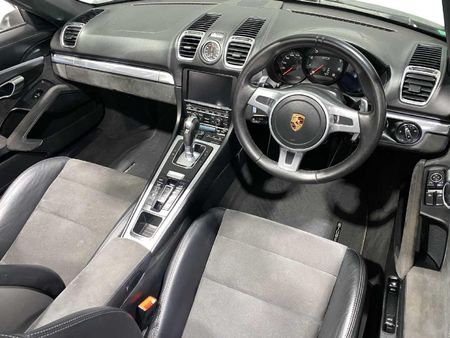 2016-Porsche-Boxster-GTS-Auto_10