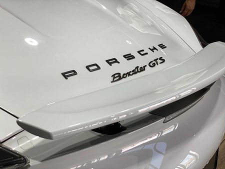 2016-Porsche-Boxster-GTS-Auto_19