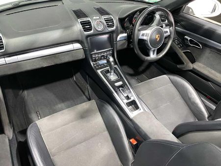 2016-Porsche-Boxster-GTS-Auto_8