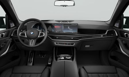 2024-BMW-X5-M60i_14