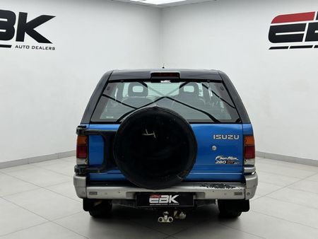 2000-Isuzu-Frontier-280-DT-LX_4