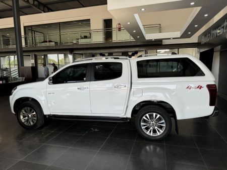 2020-Isuzu-D-Max-300-LX-4x4-Auto-Double-Cab_4