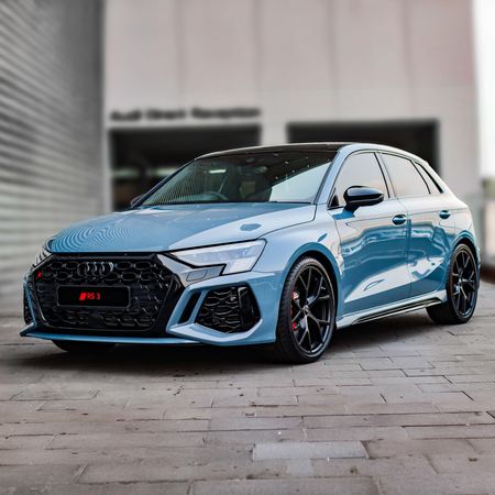 2024-Audi-RS3-Sportback-Quattro-Auto_0