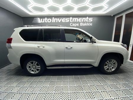 2011-Toyota-Land-Cruiser-Prado-30-TDI-VX-Auto_1