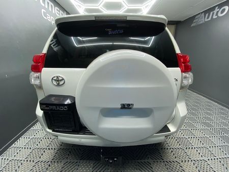 2011-Toyota-Land-Cruiser-Prado-30-TDI-VX-Auto_3
