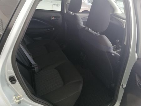 2025-Suzuki-Baleno-15-GLX_10
