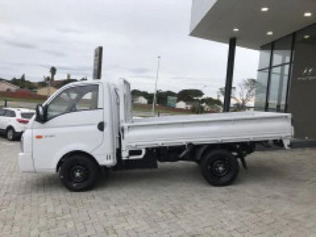 2025-Hyundai-H100-Bakkie-H100-26-Bakkie_2
