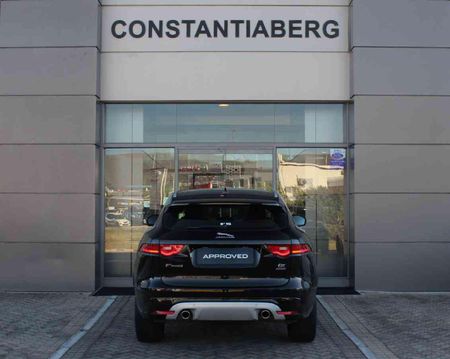 2020-Jaguar-F-Pace-30D-AWD-S_2