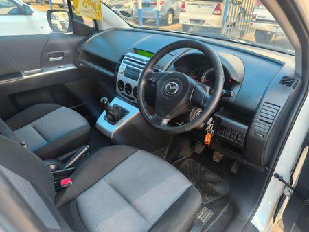 2008-Mazda-5-20-Individual_8
