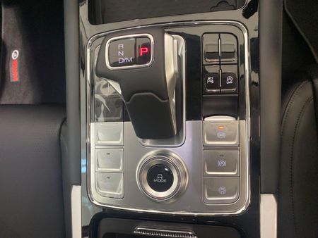 2025-GWM-P500-24T-Luxury-4x4_13