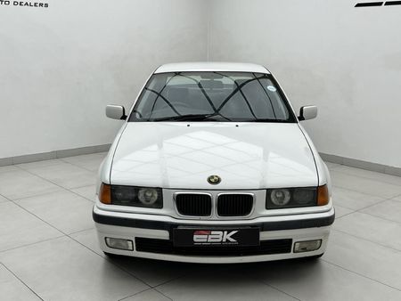 1997-BMW-3-Series-316i_1