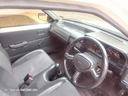 2002-Ford-Bantam-1300_10
