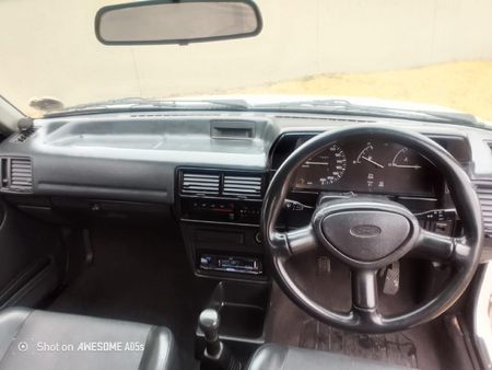 2002-Ford-Bantam-1300_12