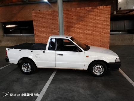 2002-Ford-Bantam-1300_5