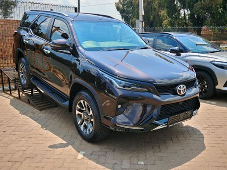 2024-Toyota-Fortuner-24-GD-6-4x4-Auto_0